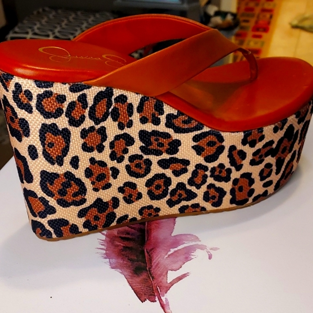 A beautiful pair of Jessica Simpson's wedges